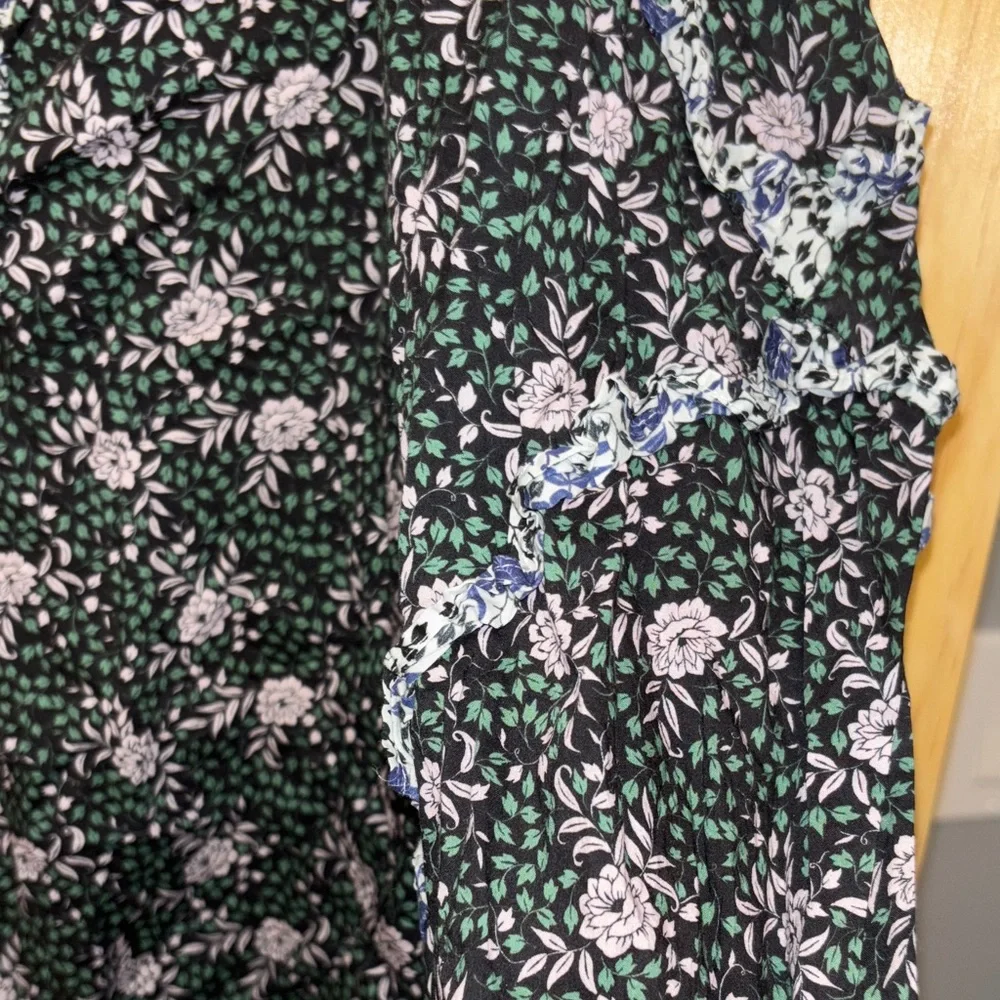 J. Crew Dark Green Floral Blouse - Picture 2 of 6
